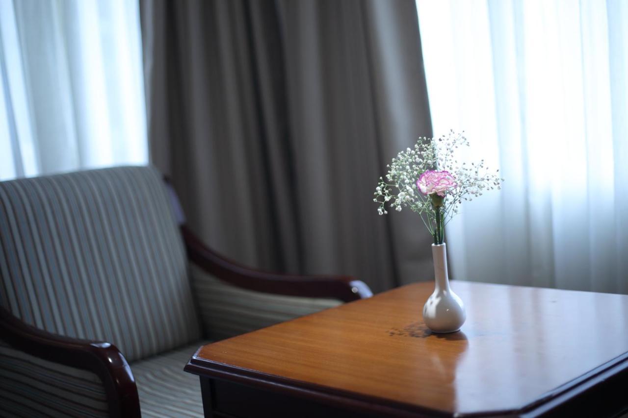 Issacs Residency Otel Munnar Dış mekan fotoğraf
