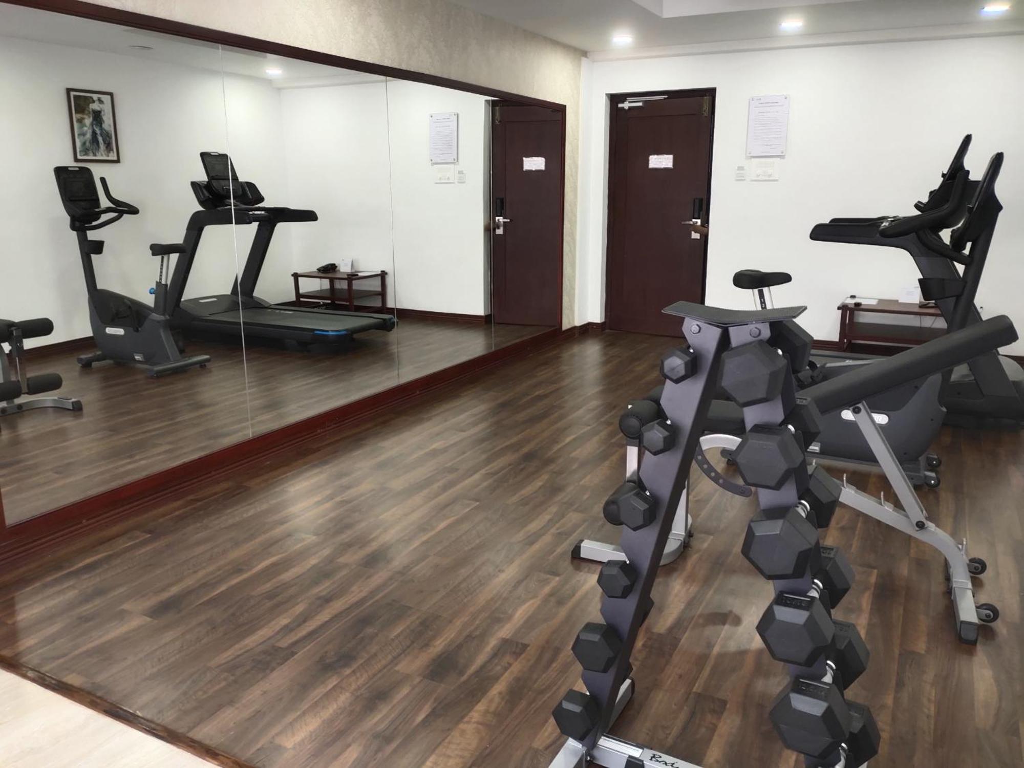 Issacs Residency Otel Munnar Dış mekan fotoğraf