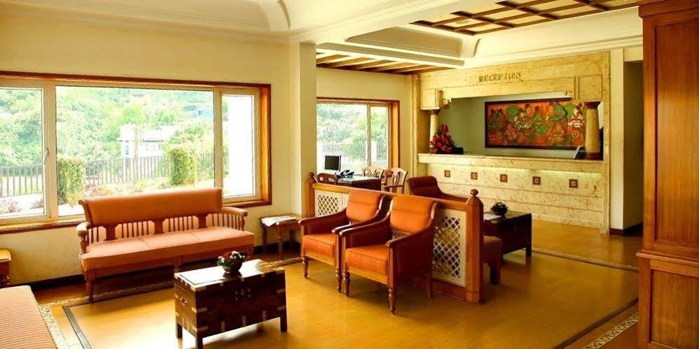 Issacs Residency Otel Munnar Dış mekan fotoğraf
